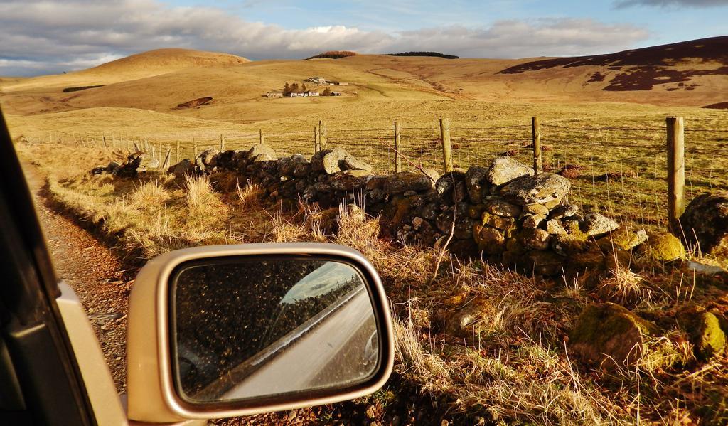 Scotland Paradise Relax Accommodation By Shooting Club Kirriemuir Balintore  Exterior photo