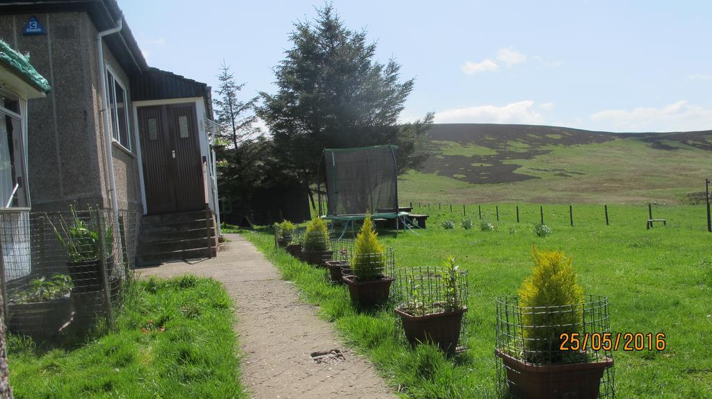 Scotland Paradise Relax Accommodation By Shooting Club Kirriemuir Balintore  Exterior photo