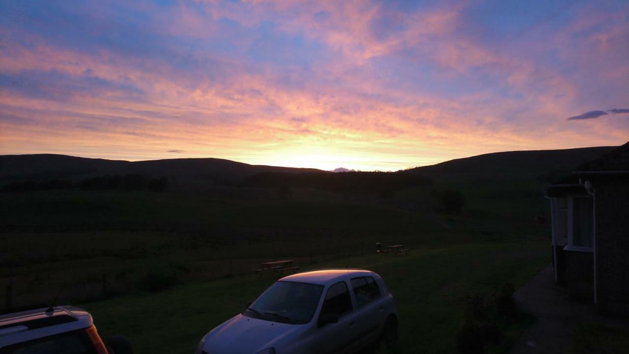 Scotland Paradise Relax Accommodation By Shooting Club Kirriemuir Balintore  Exterior photo